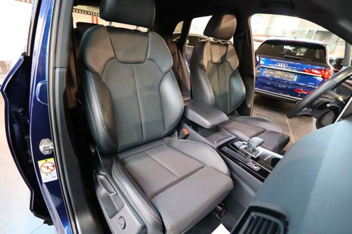 Audi Q5 40 2.0 tdi mhev 12V Identity Black quattro s-tronic (17)