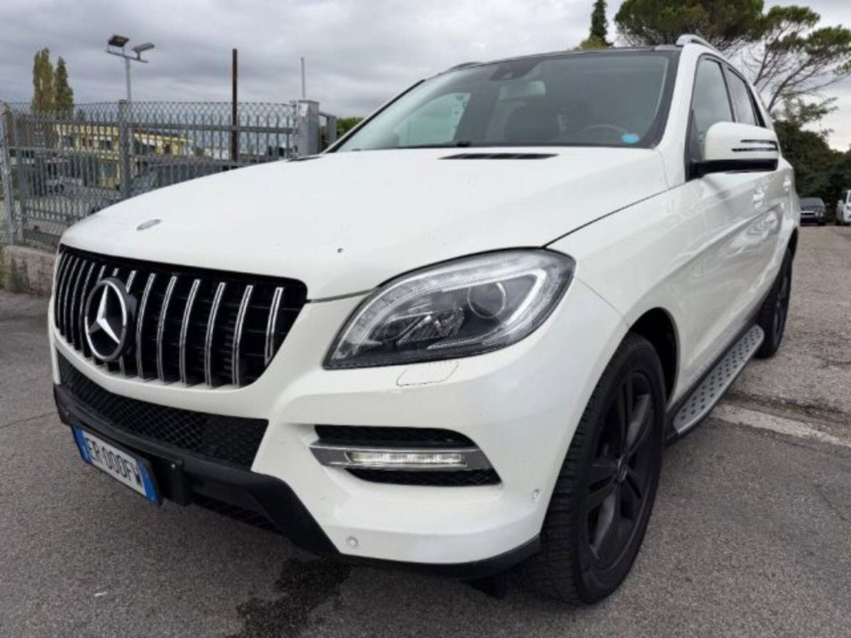 Mercedes-Benz Classe ML 250 BlueTEC 4Matic Premium (4)