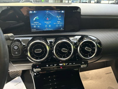 Mercedes-Benz Classe A 180 d Business (14)