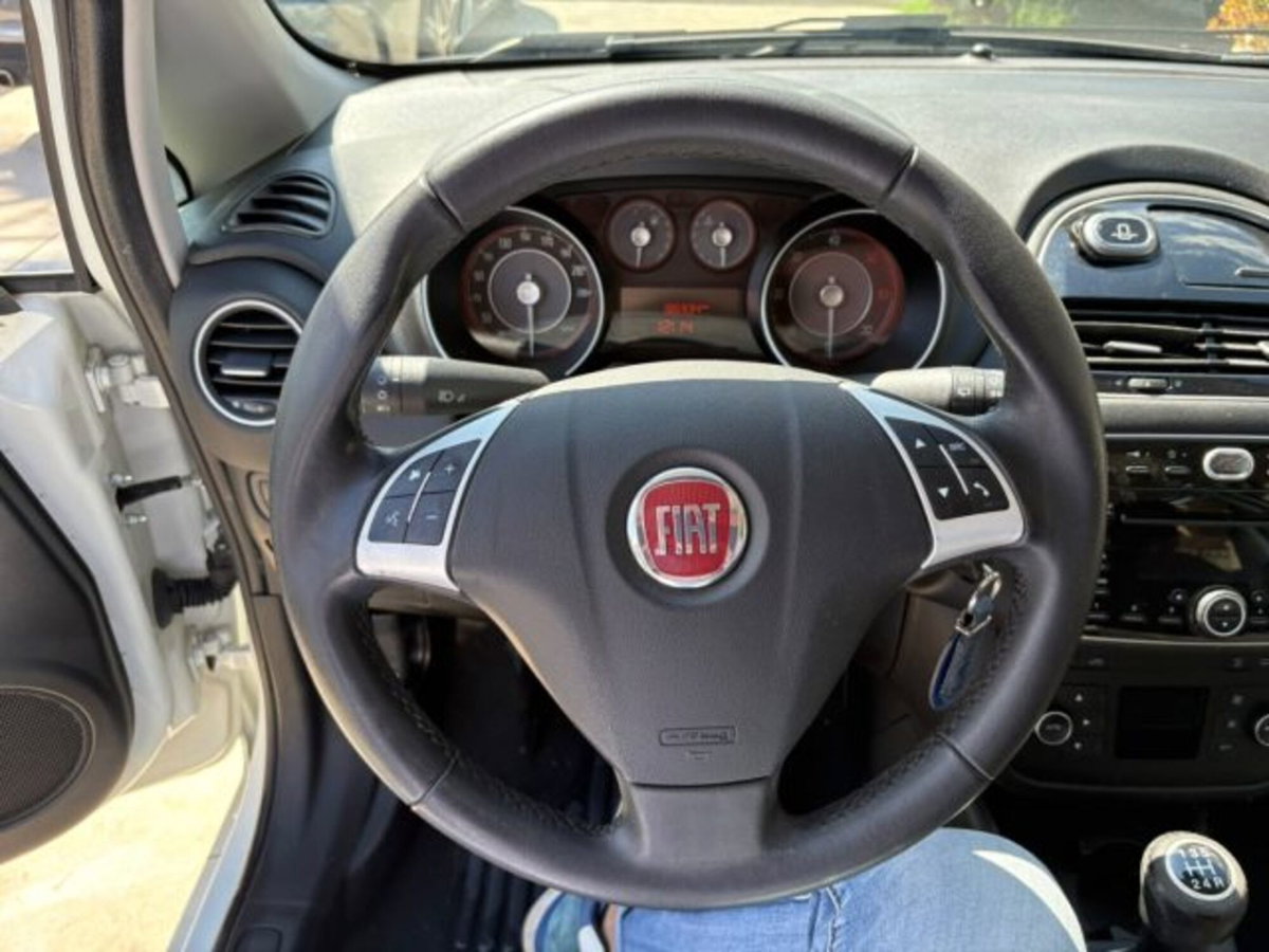 Fiat Punto 1.3 MJT II S&S 85 CV 5 porte ECO Street (10)