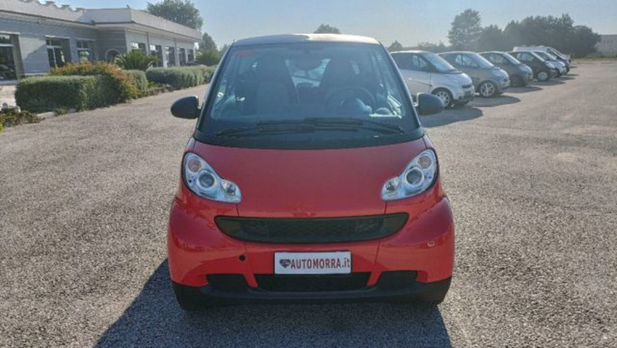 smart Fortwo 1000 45 kW MHD coupé pure (3)