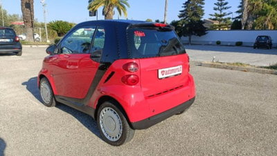 smart Fortwo 1000 45 kW MHD coupé pure (4)