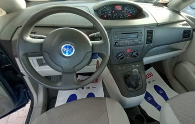 Fiat Idea 1.4 16V Dynamic (8)