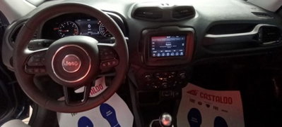 Jeep Renegade 1.6 Mjt 130 CV Limited (10)