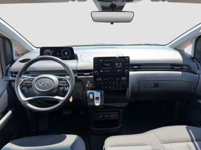 Hyundai Staria 2.2 2wd auto (13)