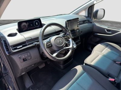 Hyundai Staria 2.2 2wd auto (9)