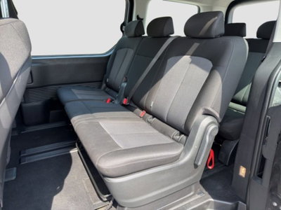Hyundai Staria 2.2 2wd auto (11)