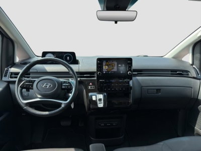 Hyundai Staria 2.2 2wd auto (13)