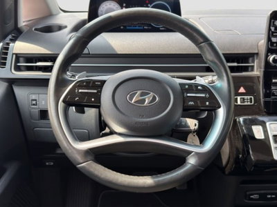 Hyundai Staria 2.2 2wd auto (14)