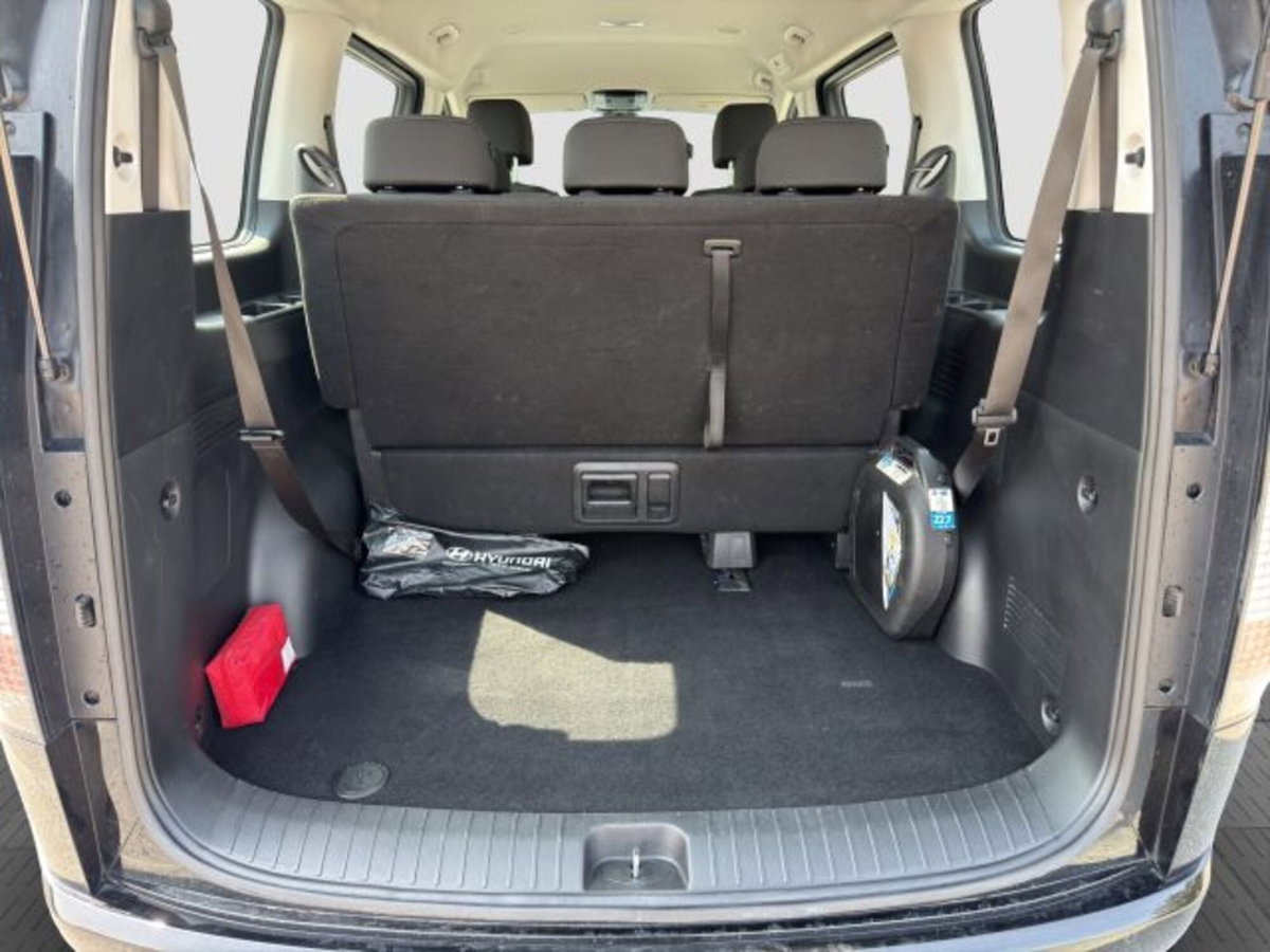 Hyundai Staria 2.2 2wd auto (15)