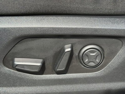 Hyundai Staria 2.2 2wd auto (19)