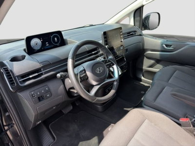 Hyundai Staria 2.2 2wd auto (9)