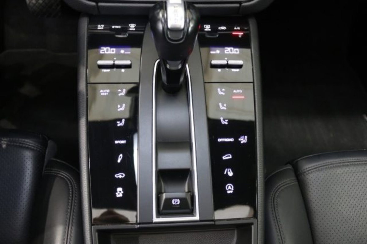 Porsche Macan 2.0 265cv pdk (19)