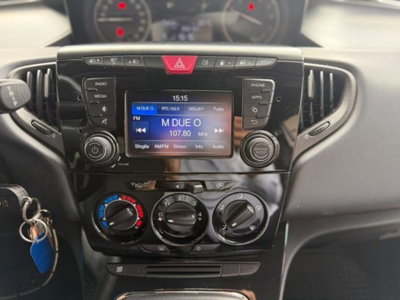 Lancia Ypsilon 1.2 69 CV 5 porte GPL Ecochic Silver (13)