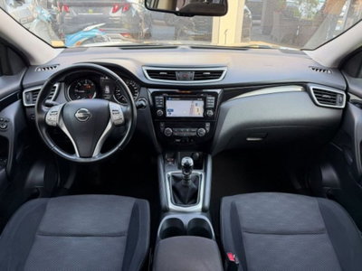 Nissan Qashqai 1.5 dCi N-Connecta (15)