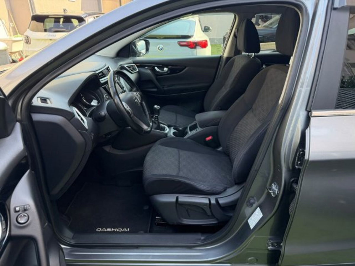 Nissan Qashqai 1.5 dCi N-Connecta (7)