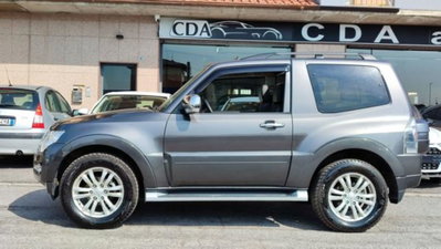 Mitsubishi Pajero 3.2 DI-D 16V aut. 3p. Intense DPF (3)