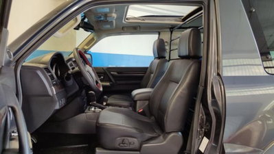 Mitsubishi Pajero 3.2 DI-D 16V aut. 3p. Intense DPF (7)