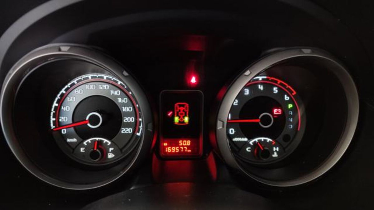 Mitsubishi Pajero 3.2 DI-D 16V aut. 3p. Intense DPF (8)