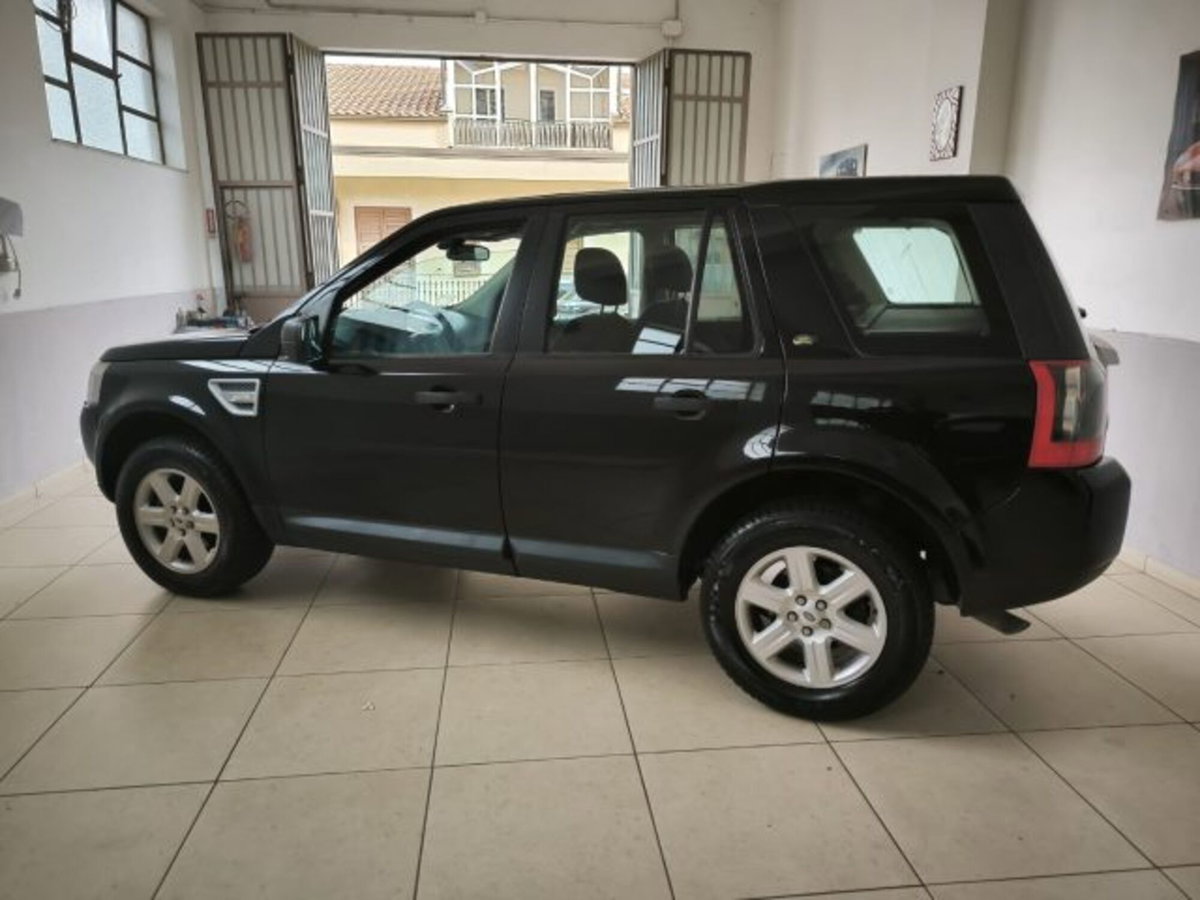 Land Rover Freelander 2.2 TD4 S.W. S (3)