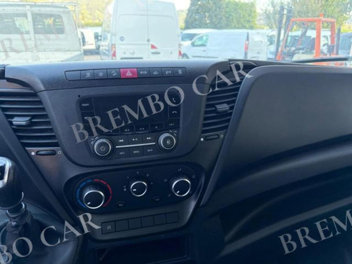 Iveco Daily Telaio 35S14 2.3 HPT PLM Cabinato (10)