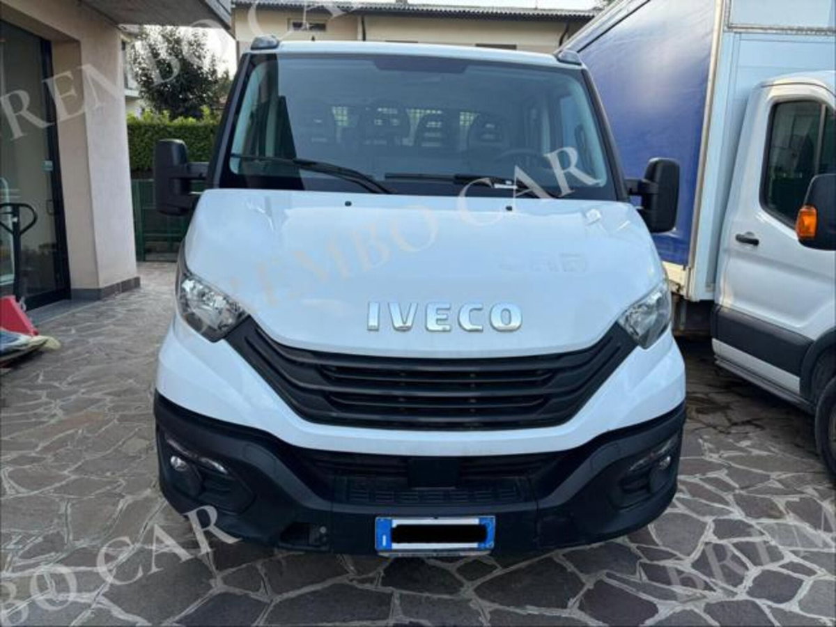 Iveco Daily Telaio 35S14 2.3 HPT PLM Cabinato (2)