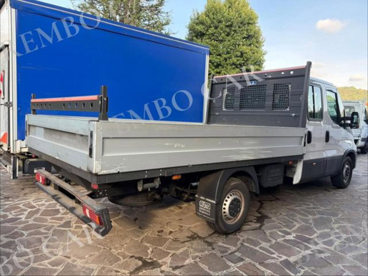 Iveco Daily Telaio 35S14 2.3 HPT PLM Cabinato (4)