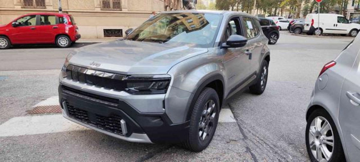 Jeep Avenger 1.2 turbo Altitude fwd 100cv