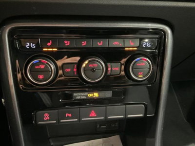 Volkswagen Maggiolino Cabrio 1.2 TSI Design (8)