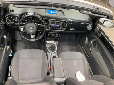 Volkswagen Maggiolino Cabrio 1.2 TSI Design (9)