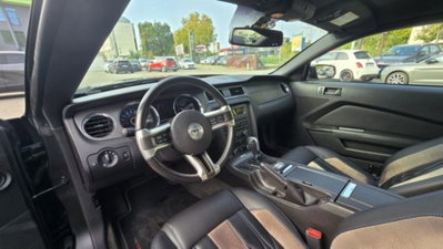 Ford Mustang Coupé Fastback 2.3 EcoBoost (9)