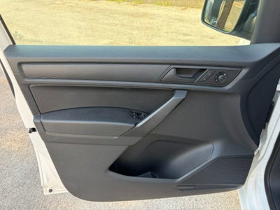 Volkswagen Veicoli Commerciali Caddy 1.4 TGI Kombi (13)
