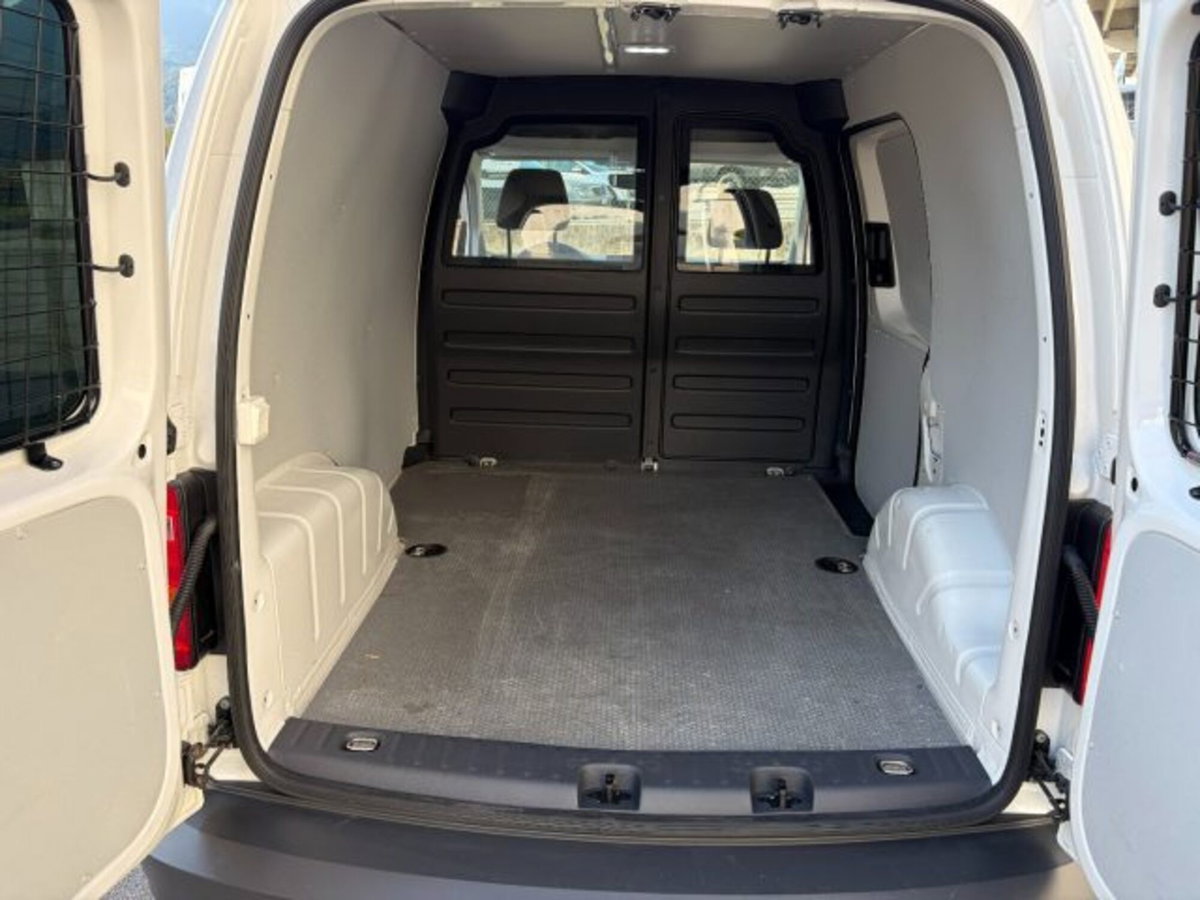 Volkswagen Veicoli Commerciali Caddy 1.4 TGI Kombi (18)