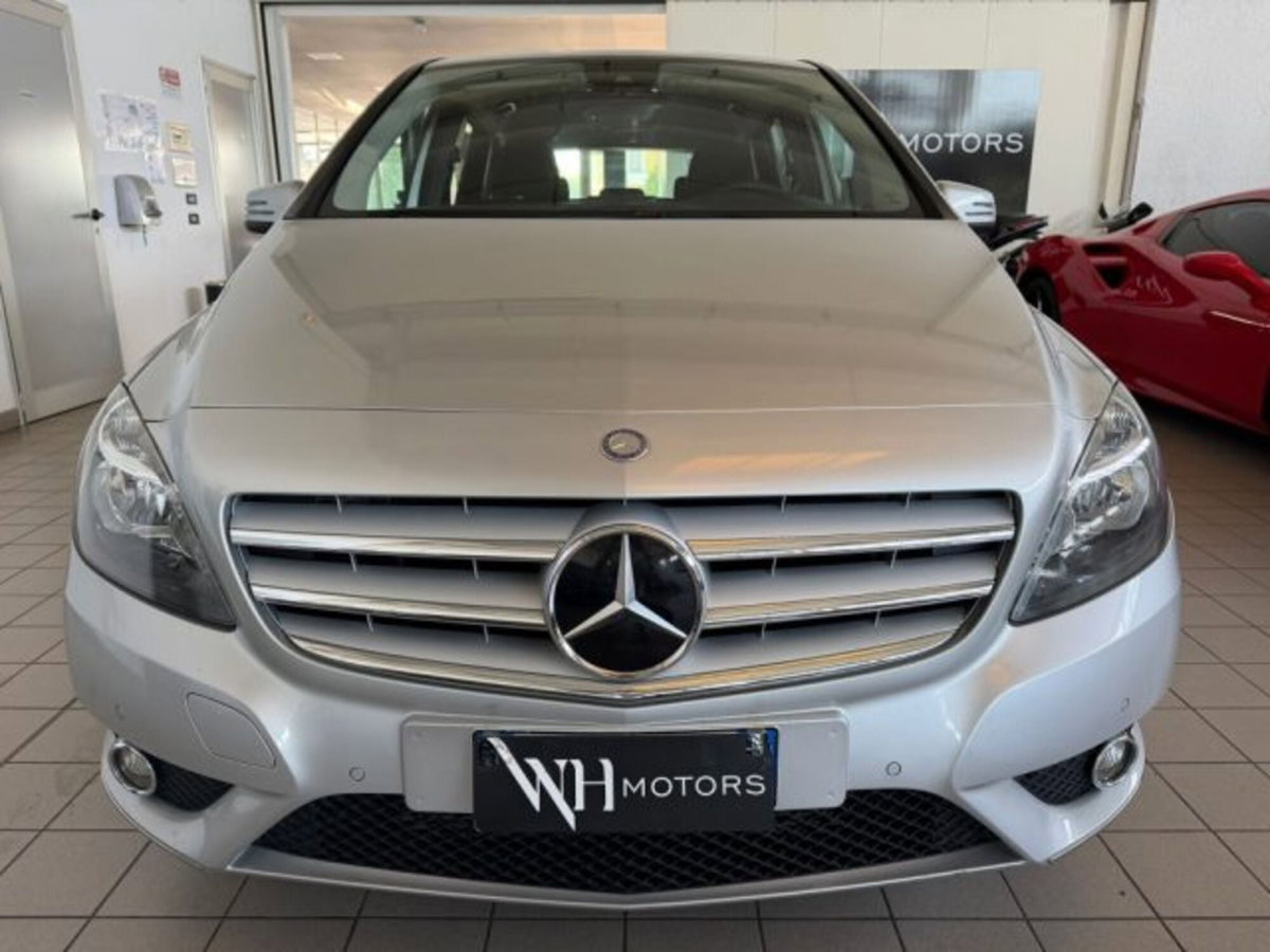 Mercedes-Benz Classe B 180 CDI Automatic Executive (2)