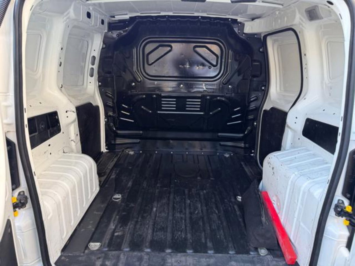 Fiat Fiorino Furgone cargo 1.3 mjt 95cv SX (9)