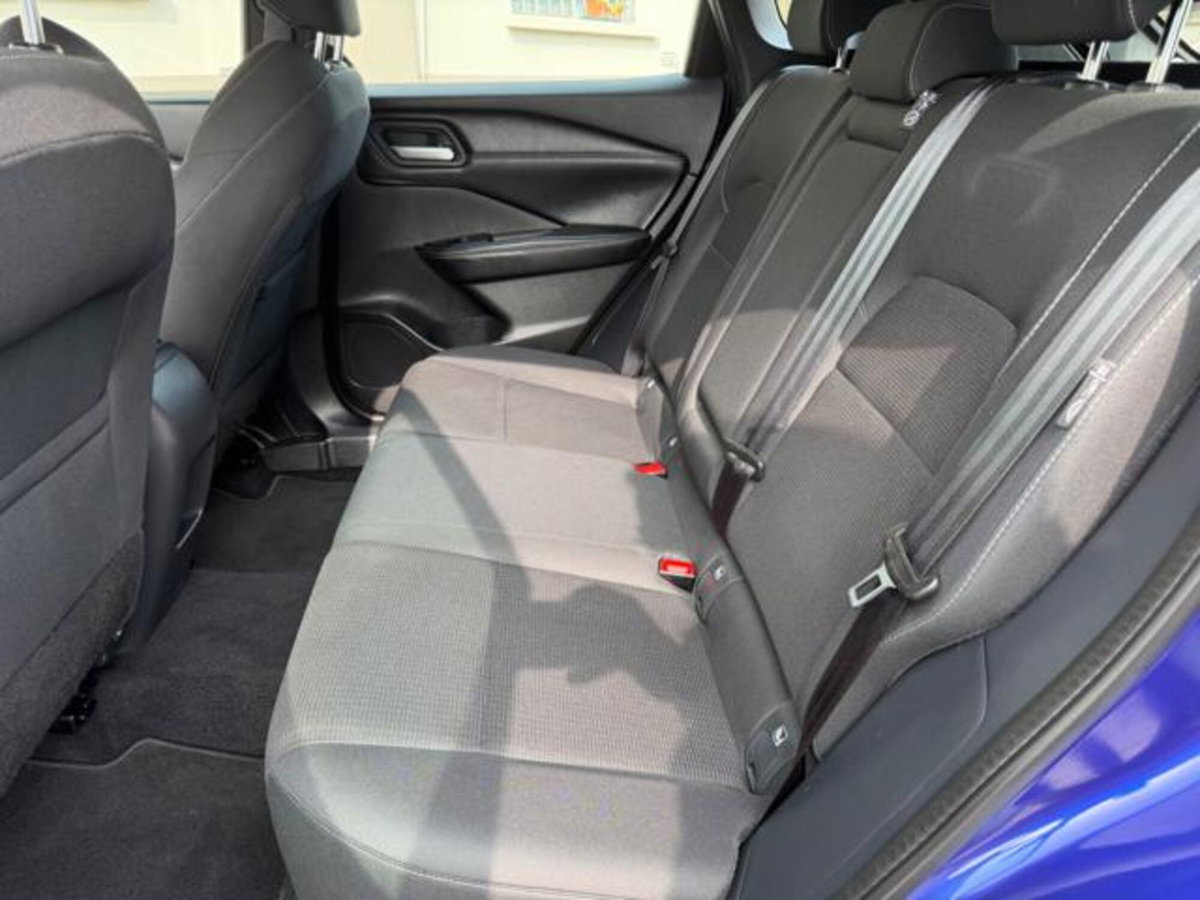 Nissan Qashqai 1.3 mhev Business 2wd 158cv xtronic (12)