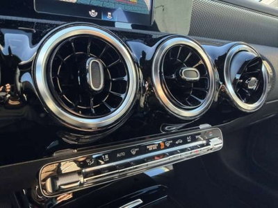 Mercedes-Benz CLA 180 Executive (13)