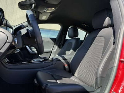 Mercedes-Benz CLA 180 Executive (9)