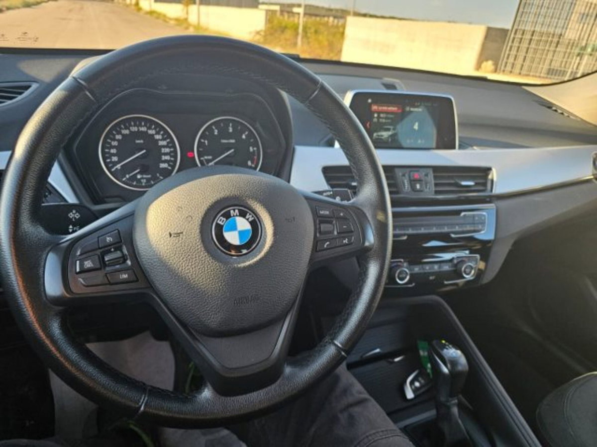 BMW X1 xDrive18d Sport (13)