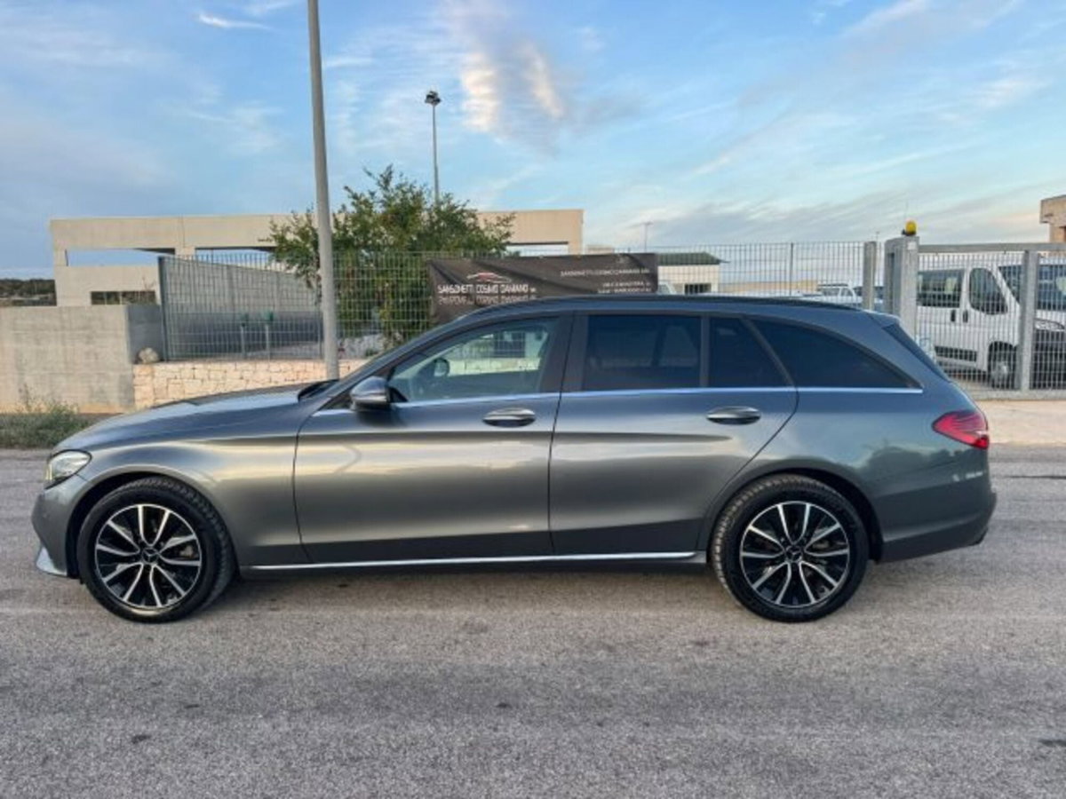 Mercedes-Benz Classe C Station Wagon 200 d Auto Executive (9)