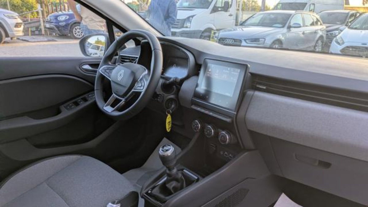 Renault Clio Blue dCi 100 CV 5 porte Evolution (8)