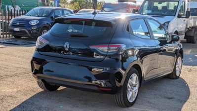 Renault Clio 1.0 tce Techno Gpl 100cv (3)