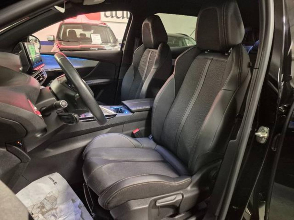 Peugeot 3008 PureTech Turbo 130 S&S GT (15)