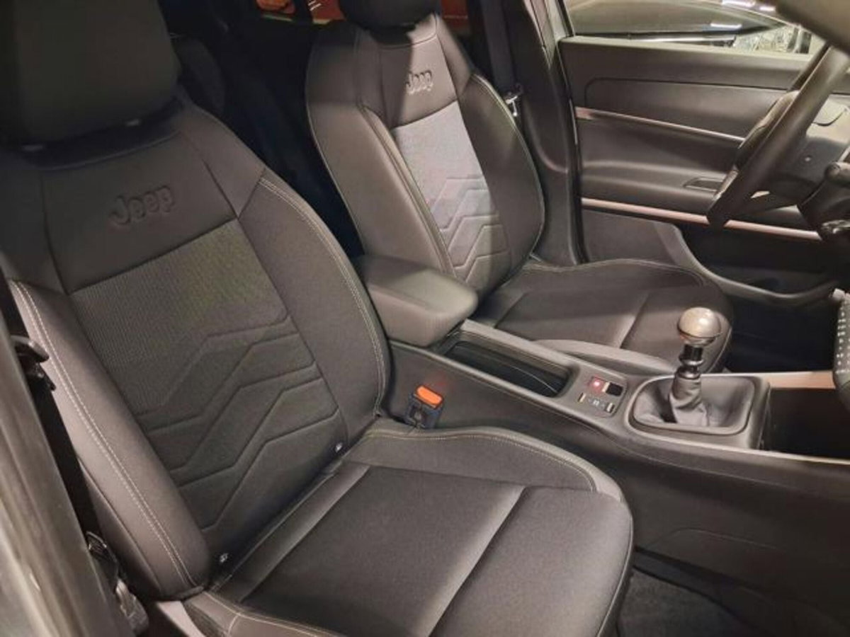 Jeep Avenger 1.2 turbo Altitude fwd 100cv (16)