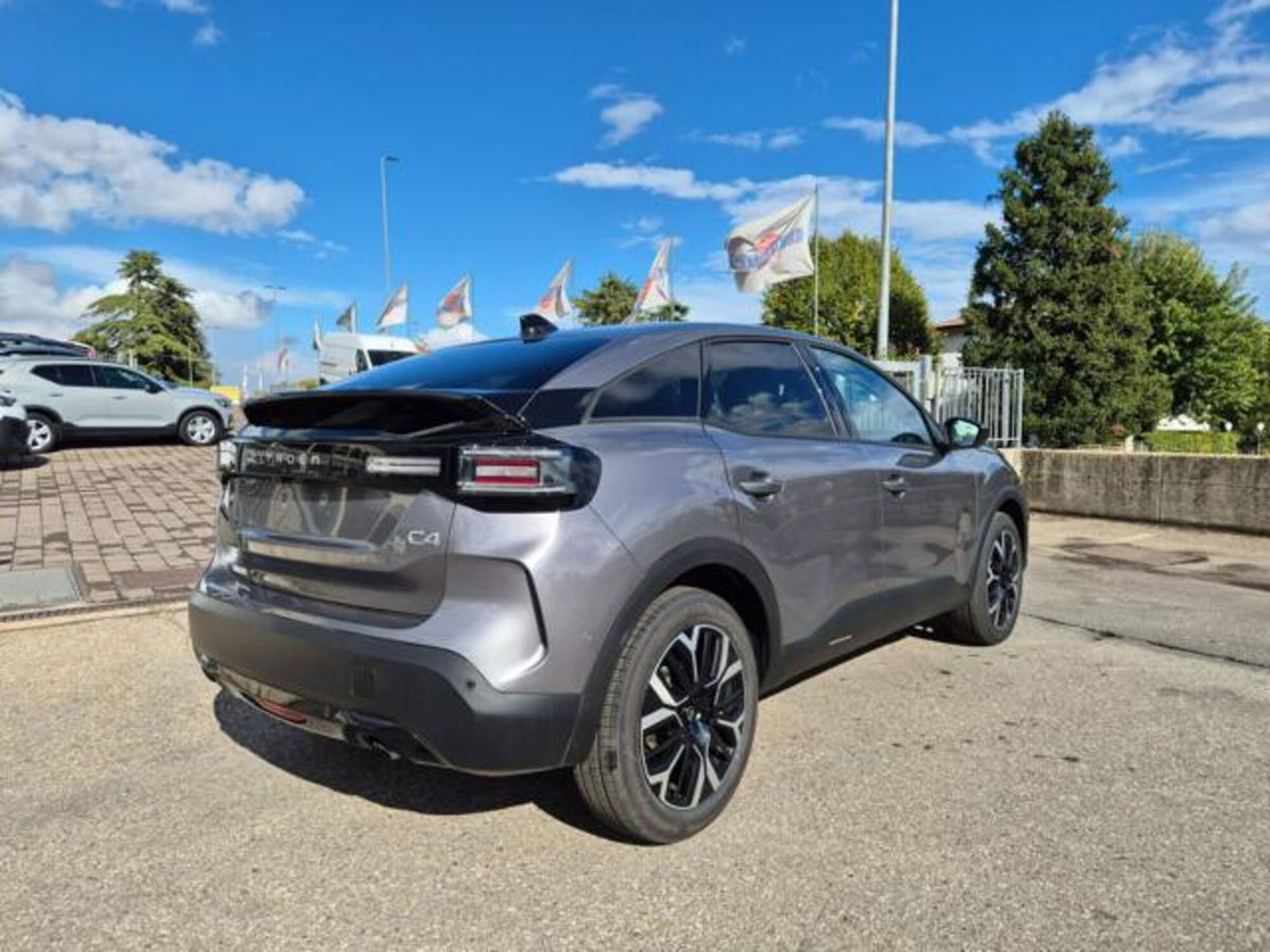 Citroen C4 1.2 hybrid Max 136cv e-dcs6 (7)