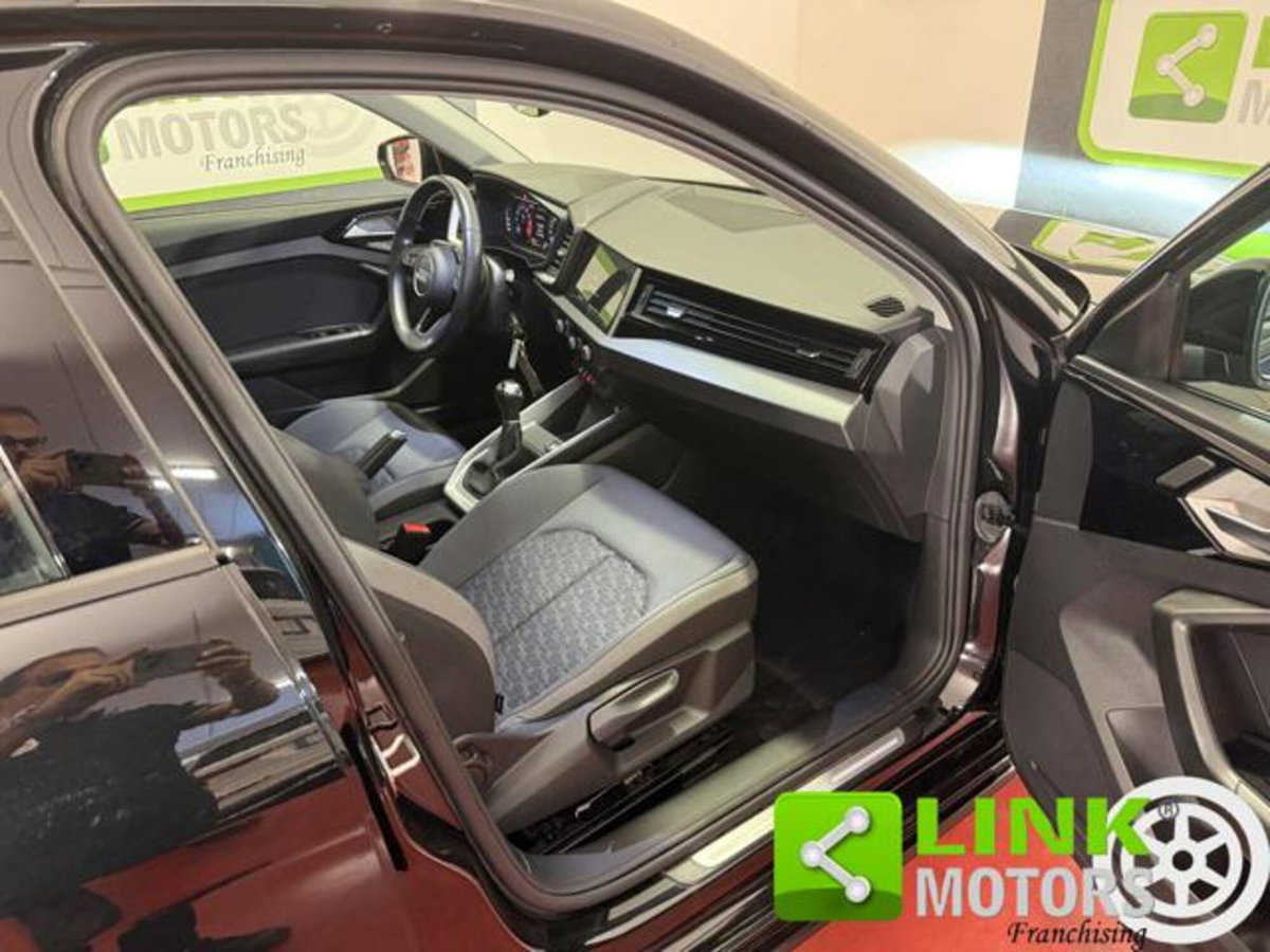 Audi A1 Sportback Sportback 30 1.0 tfsi Business 110cv s-tronic (17)