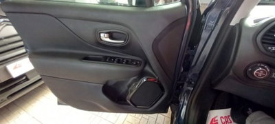 Jeep Renegade 1.6 Mjt 130 CV Limited (12)