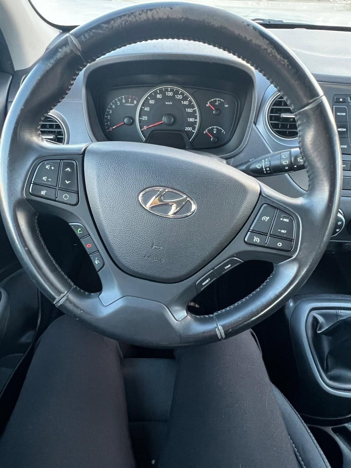 Hyundai i10 1.0 MPI Tech (14)