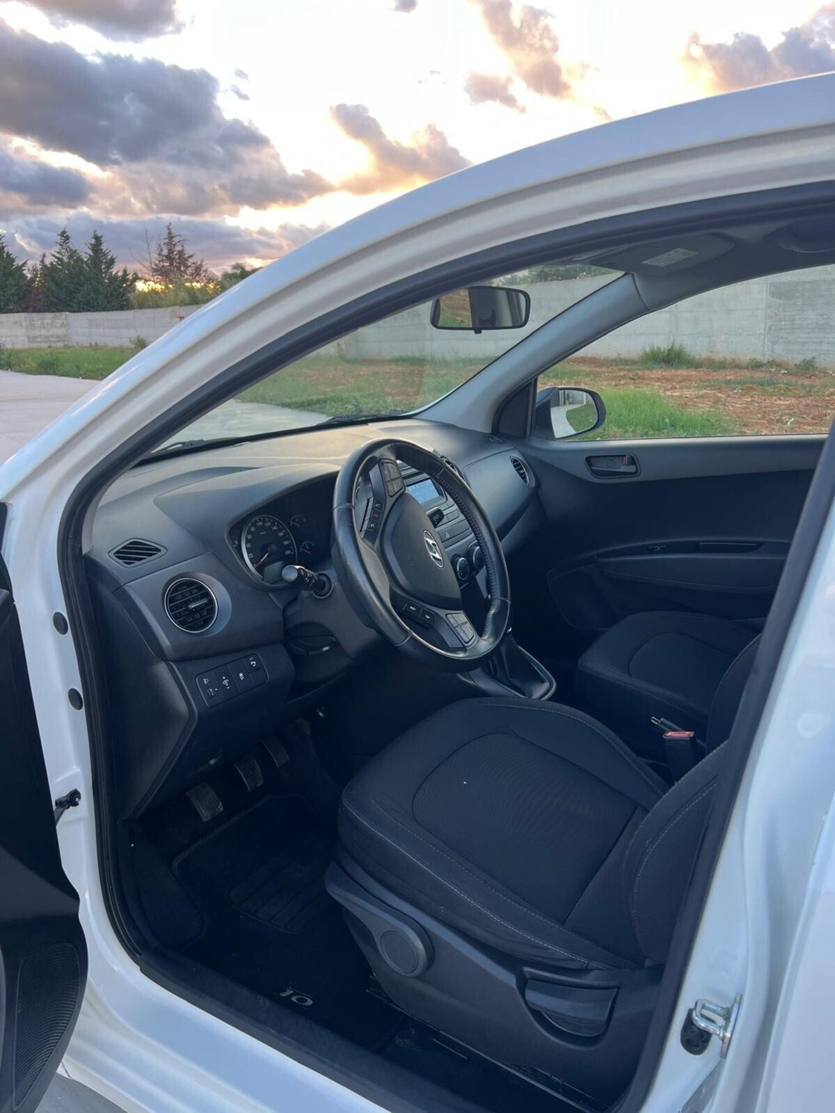 Hyundai i10 1.0 MPI Tech (8)