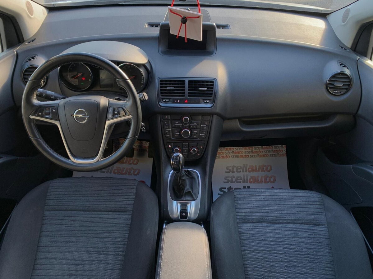 Opel Meriva 1.4 100CV Cosmo (13)